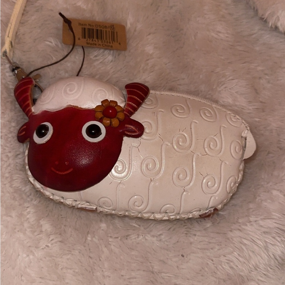 Leather White and Red Sheep-Shaped Coin Wallet